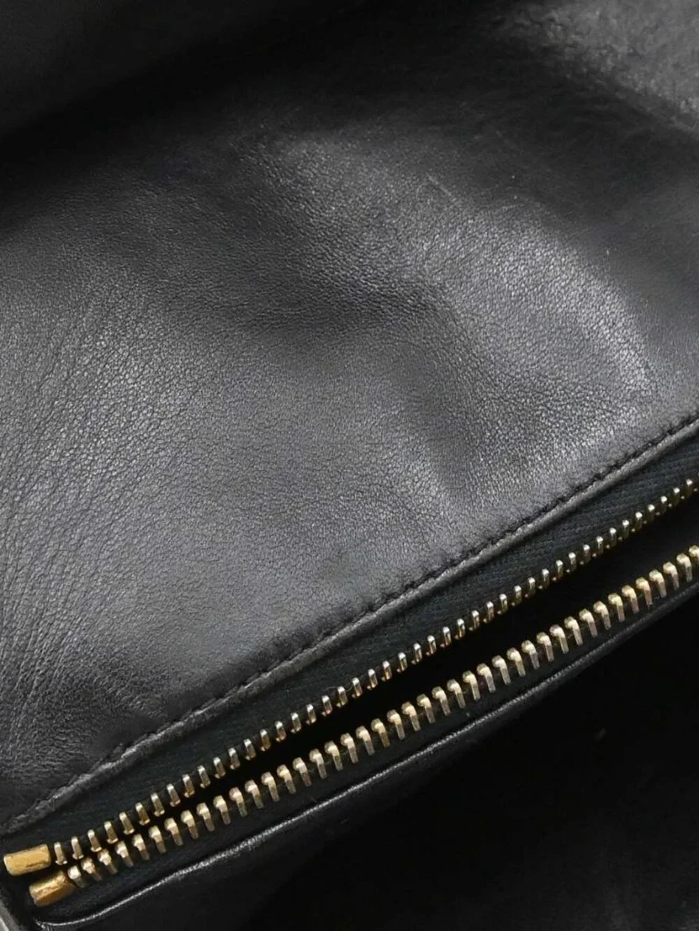 Chanel Black Lambskin Choco Bar Handbag 198221